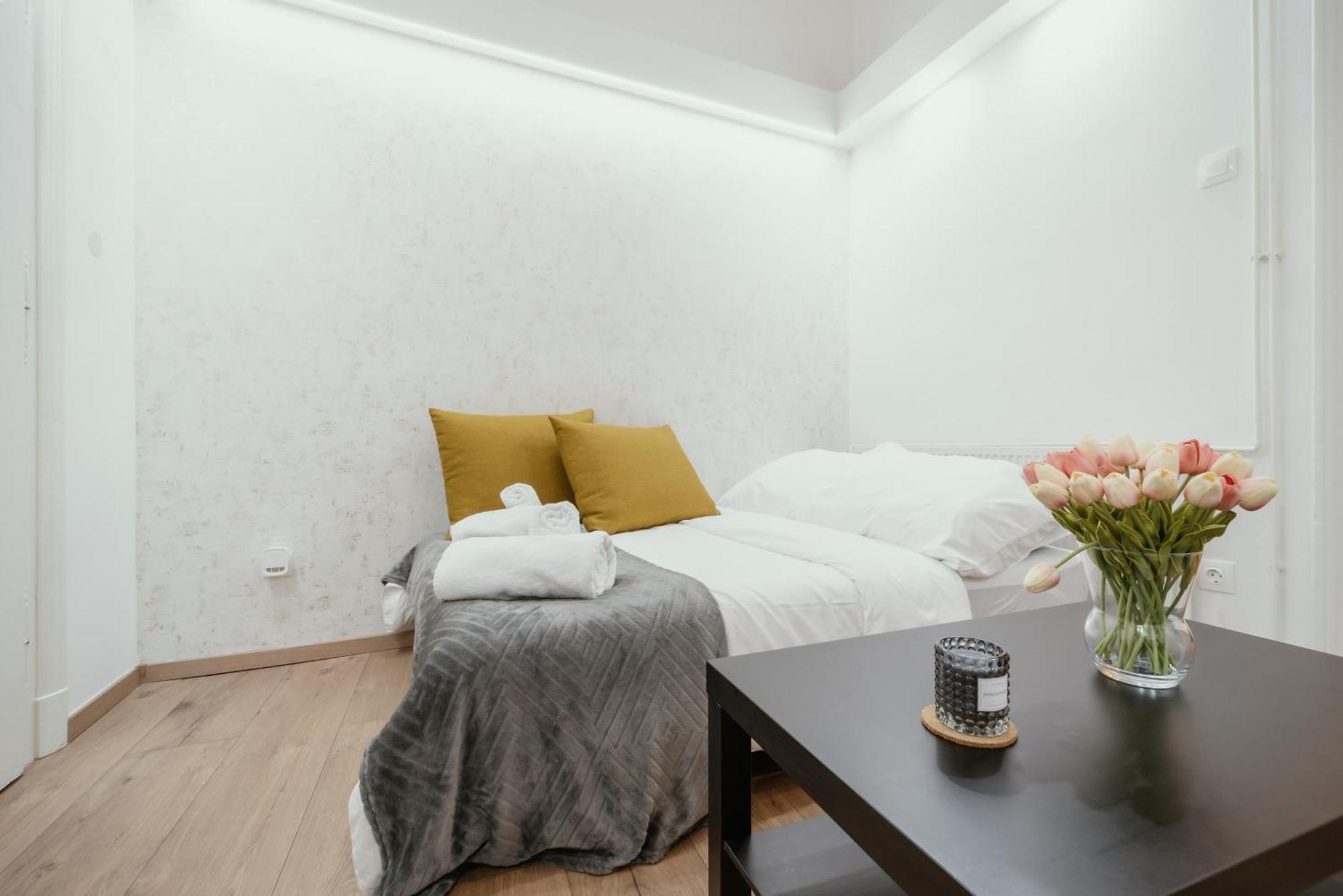 Modelia Apartment At Gellert Square Budapest Kültér fotó